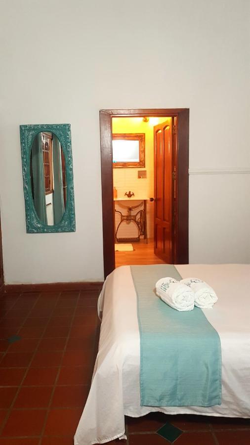 Casa Isabelita Hotel มอมโปส ภายนอก รูปภาพ