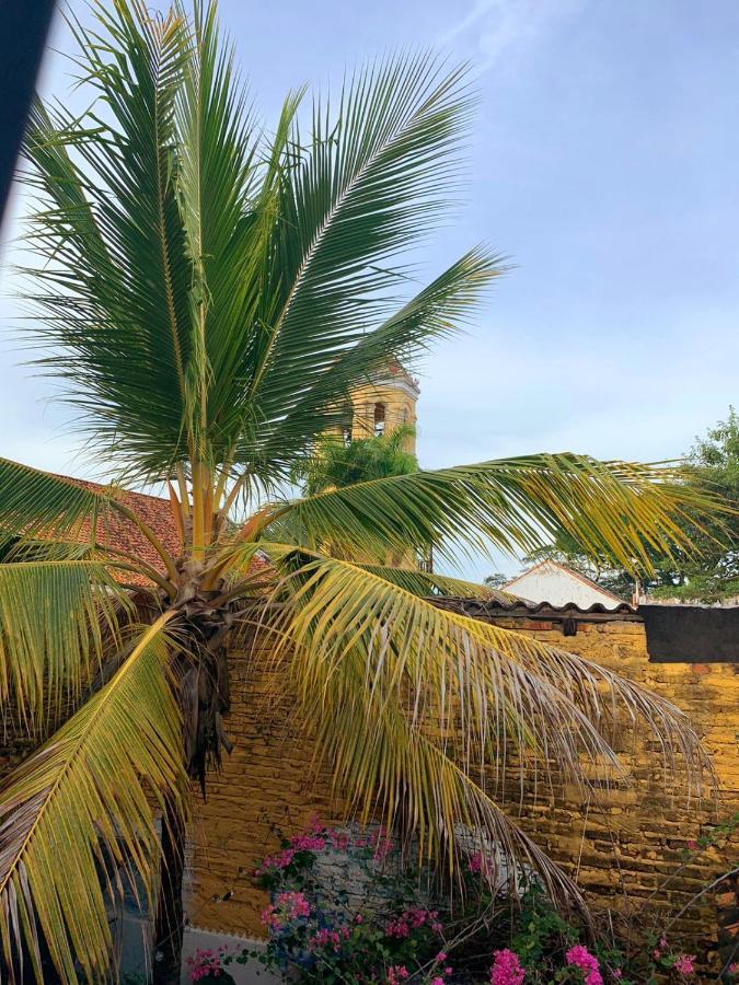 Casa Isabelita Hotel มอมโปส ภายนอก รูปภาพ