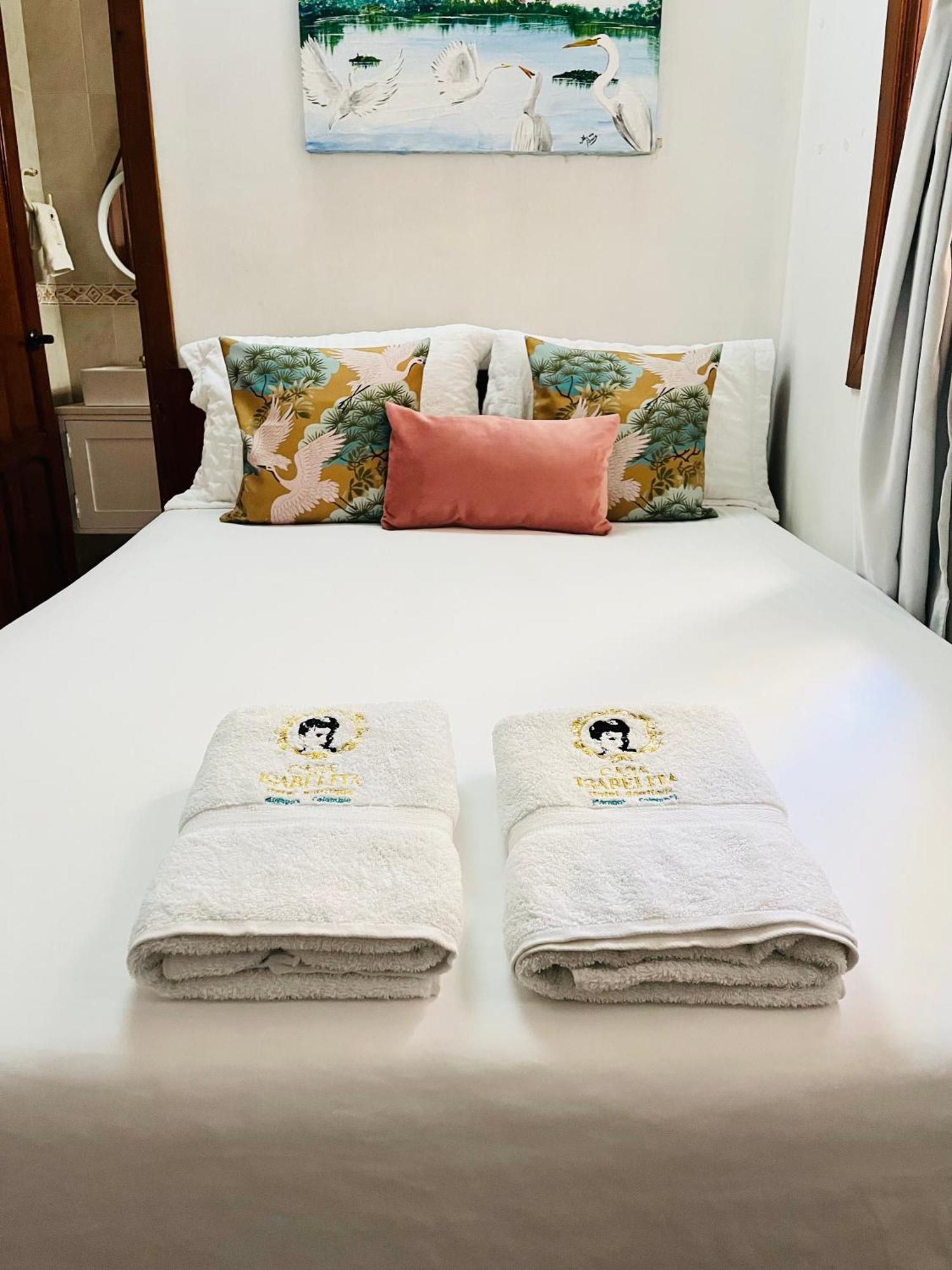 Casa Isabelita Hotel มอมโปส ภายนอก รูปภาพ