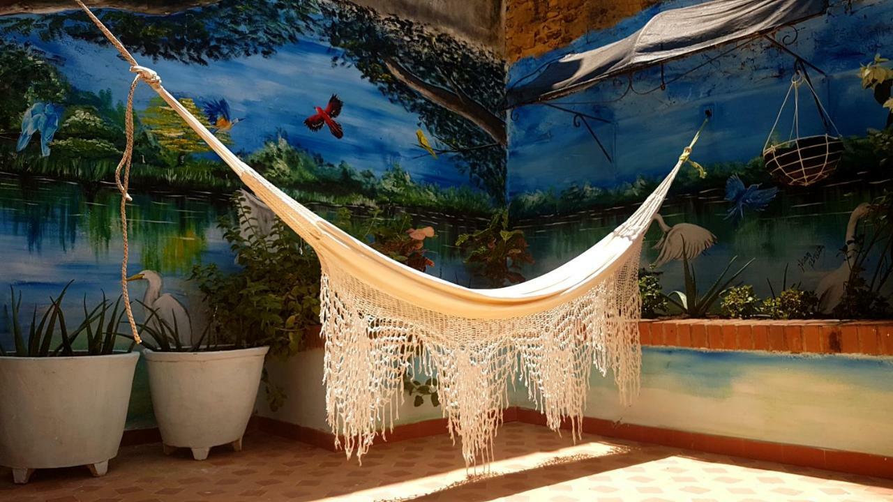 Casa Isabelita Hotel มอมโปส ภายนอก รูปภาพ